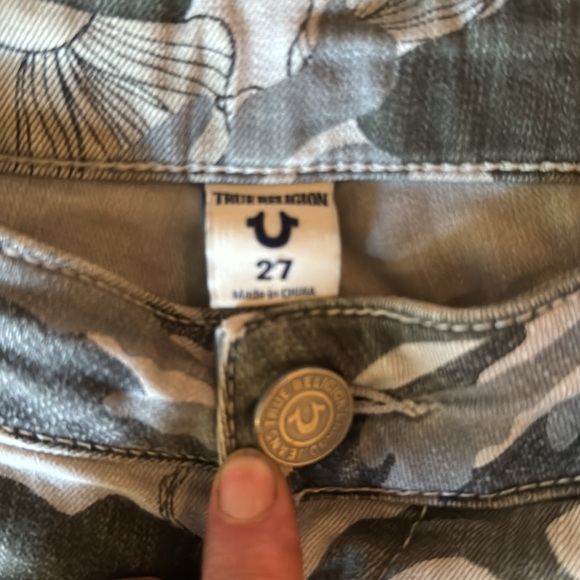 2 pairsof shorts . All Saints size 8 and true religion camo size 27 - Picture 5 of 6